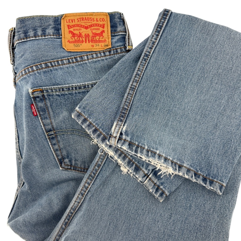 Levi Strauss 505‎ Mens Jeans 34x34 Medium Wash Straight Leg Denim Zip Fly